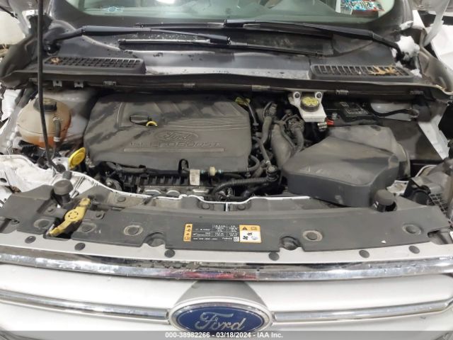 Photo 9 VIN: 1FMCU0GD0JUB36970 - FORD ESCAPE 