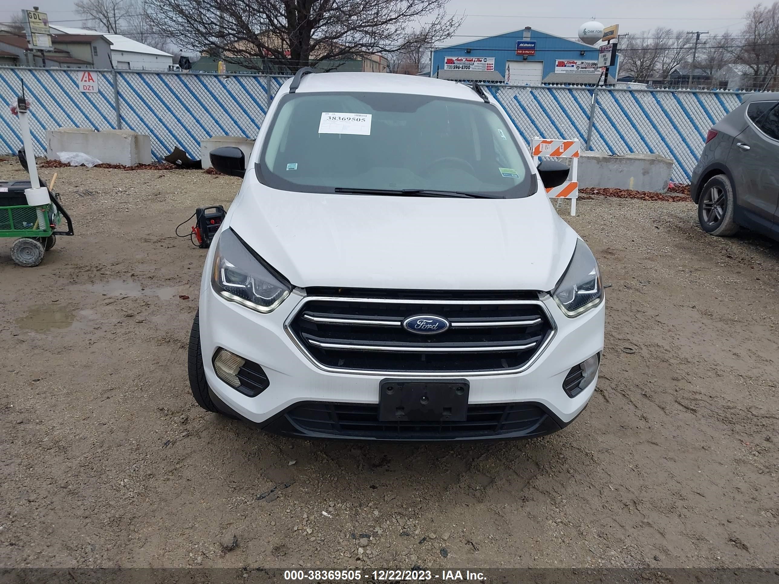 Photo 11 VIN: 1FMCU0GD0JUB68611 - FORD ESCAPE 