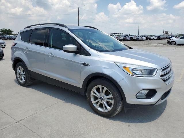 Photo 3 VIN: 1FMCU0GD0JUB75235 - FORD ESCAPE 