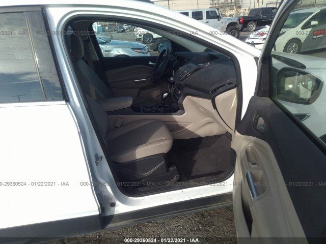 Photo 4 VIN: 1FMCU0GD0JUC12851 - FORD ESCAPE 