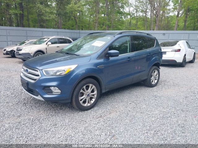 Photo 1 VIN: 1FMCU0GD0JUC43923 - FORD ESCAPE 