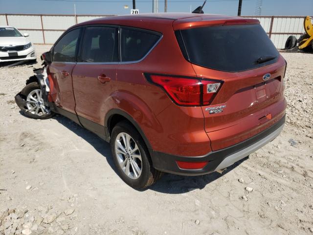 Photo 2 VIN: 1FMCU0GD0KUB07843 - FORD ESCAPE SE 