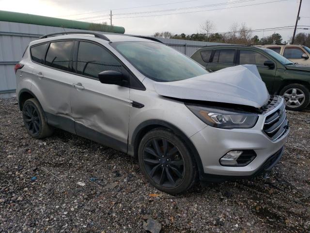 Photo 3 VIN: 1FMCU0GD0KUC05982 - FORD ESCAPE SE 