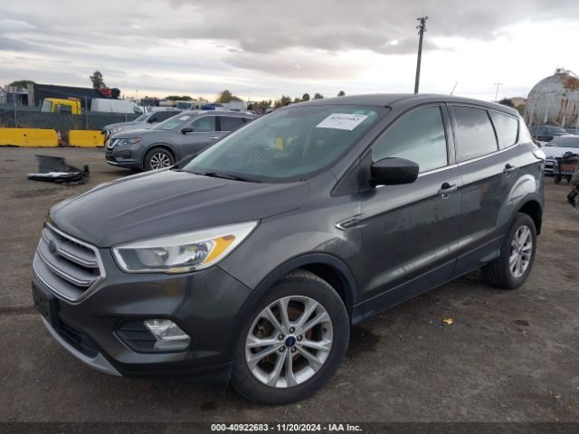 Photo 1 VIN: 1FMCU0GD1HUA51064 - FORD ESCAPE 