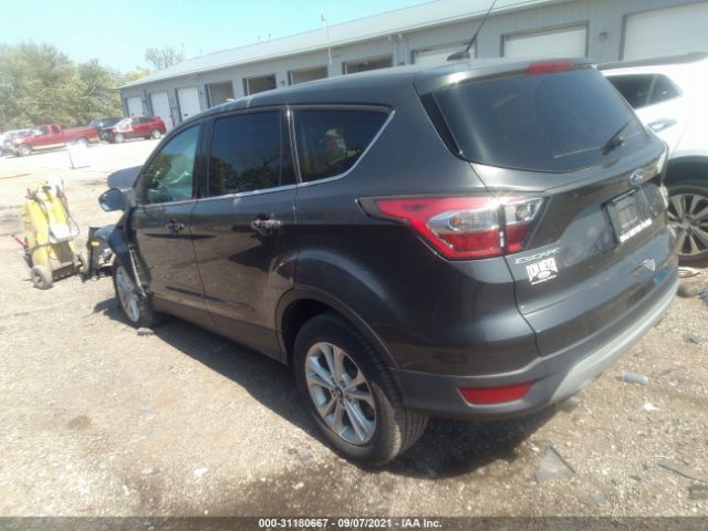 Photo 2 VIN: 1FMCU0GD1HUA53820 - FORD ESCAPE 