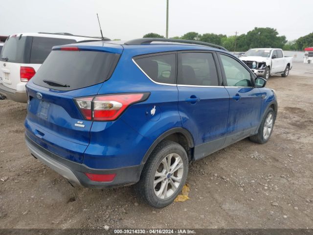 Photo 3 VIN: 1FMCU0GD1HUB82933 - FORD ESCAPE 