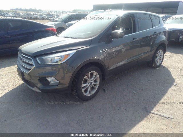 Photo 1 VIN: 1FMCU0GD1HUC04395 - FORD ESCAPE 