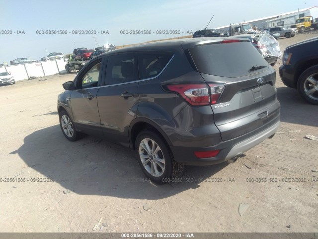 Photo 2 VIN: 1FMCU0GD1HUC04395 - FORD ESCAPE 