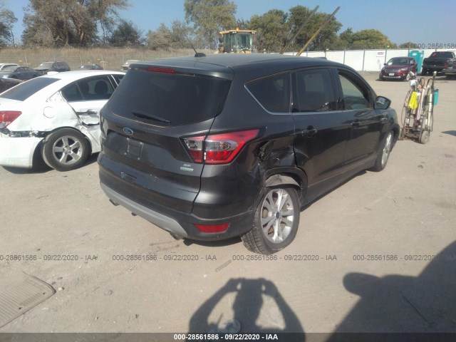 Photo 3 VIN: 1FMCU0GD1HUC04395 - FORD ESCAPE 