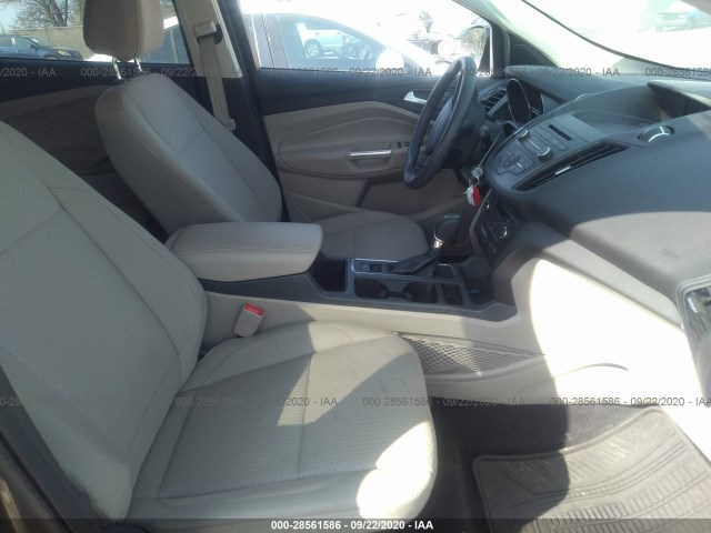 Photo 4 VIN: 1FMCU0GD1HUC04395 - FORD ESCAPE 