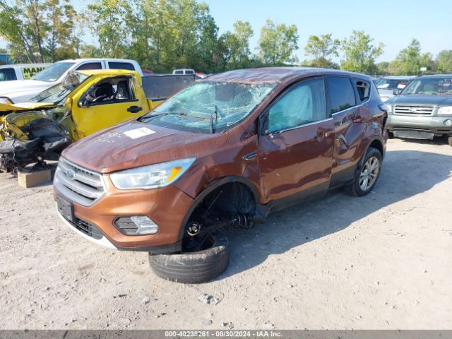 Photo 1 VIN: 1FMCU0GD1HUC37610 - FORD ESCAPE 