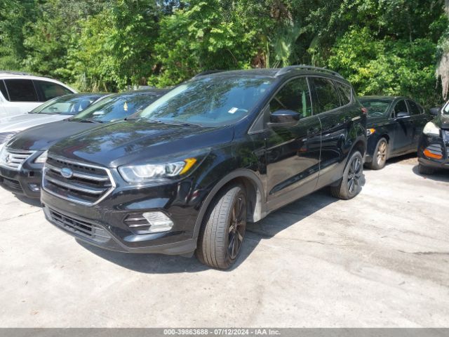 Photo 1 VIN: 1FMCU0GD1HUC92980 - FORD ESCAPE 