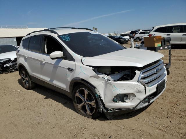 Photo 3 VIN: 1FMCU0GD1HUD85255 - FORD ESCAPE SE 