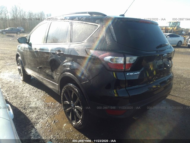 Photo 2 VIN: 1FMCU0GD1HUE83394 - FORD ESCAPE 