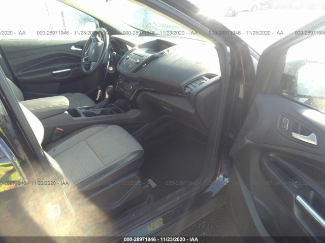 Photo 4 VIN: 1FMCU0GD1HUE83394 - FORD ESCAPE 