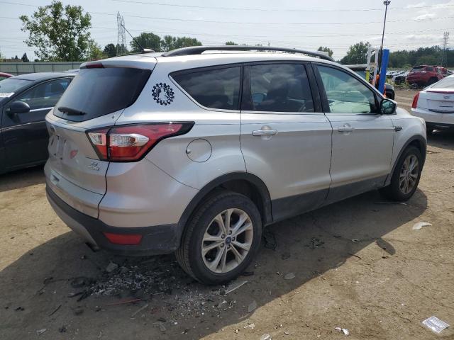 Photo 2 VIN: 1FMCU0GD1JUA40975 - FORD ESCAPE SE 