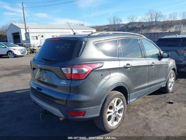 Photo 3 VIN: 1FMCU0GD1JUA43522 - FORD ESCAPE 