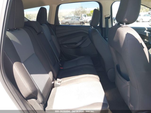 Photo 7 VIN: 1FMCU0GD1JUB28263 - FORD ESCAPE 