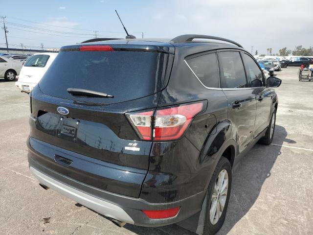 Photo 3 VIN: 1FMCU0GD1JUB38971 - FORD ESCAPE SE 