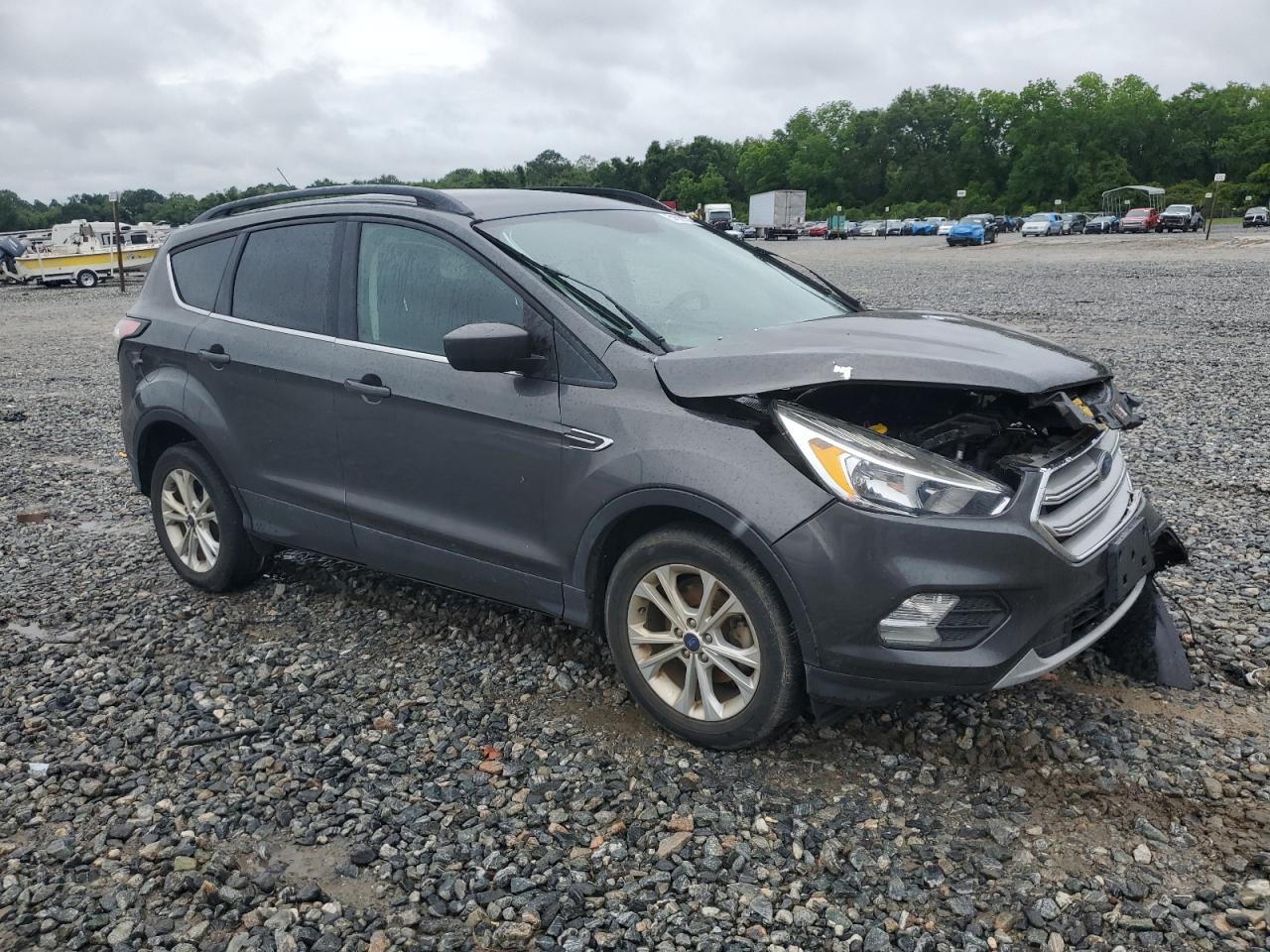 Photo 3 VIN: 1FMCU0GD1JUB67998 - FORD ESCAPE 