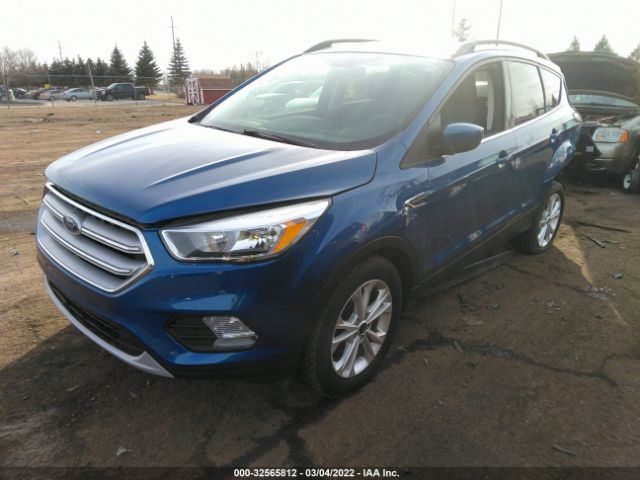 Photo 1 VIN: 1FMCU0GD1JUB82047 - FORD ESCAPE 