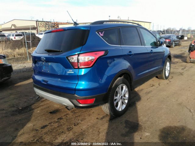 Photo 3 VIN: 1FMCU0GD1JUB82047 - FORD ESCAPE 