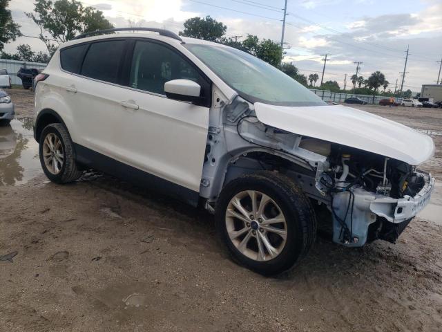 Photo 3 VIN: 1FMCU0GD1JUB85949 - FORD ESCAPE SE 