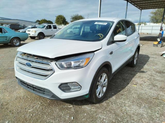 Photo 1 VIN: 1FMCU0GD1JUC40660 - FORD ESCAPE 