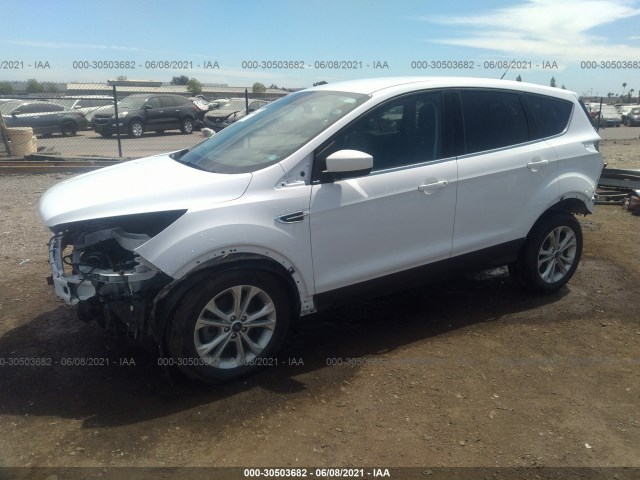 Photo 1 VIN: 1FMCU0GD1JUC40660 - FORD ESCAPE 