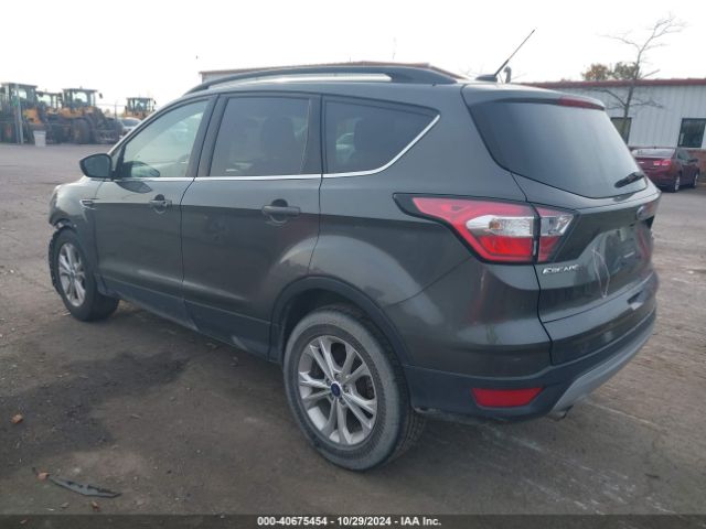 Photo 2 VIN: 1FMCU0GD1JUC49360 - FORD ESCAPE 