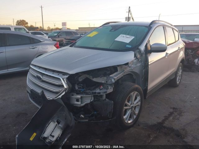 Photo 1 VIN: 1FMCU0GD1JUC91222 - FORD ESCAPE 