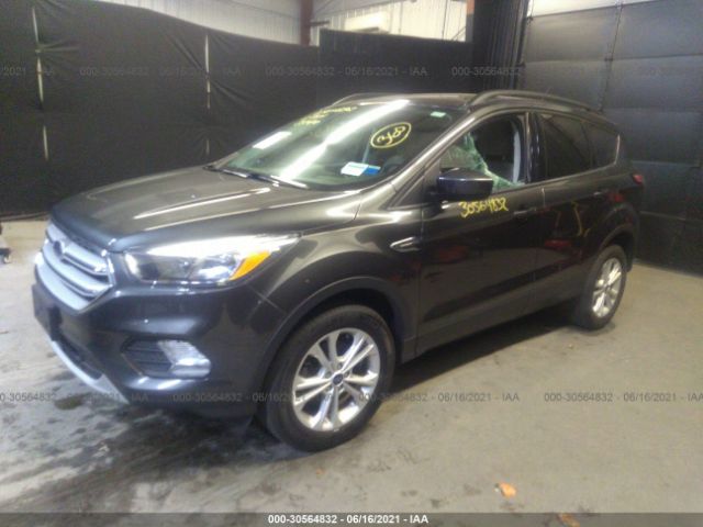 Photo 1 VIN: 1FMCU0GD1JUD05989 - FORD ESCAPE 