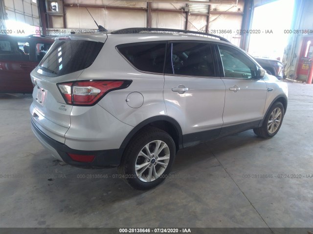 Photo 3 VIN: 1FMCU0GD1JUD18290 - FORD ESCAPE 