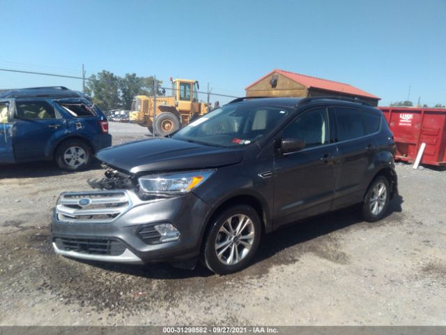 Photo 1 VIN: 1FMCU0GD1JUD23084 - FORD ESCAPE 