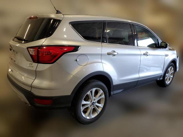 Photo 2 VIN: 1FMCU0GD1KUA47233 - FORD ESCAPE 