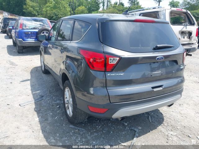 Photo 2 VIN: 1FMCU0GD1KUA65456 - FORD ESCAPE 