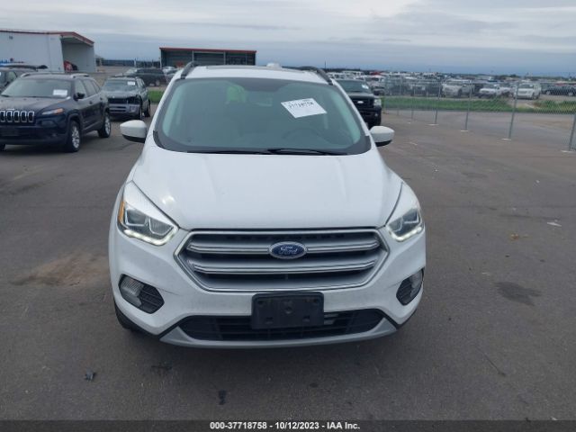 Photo 5 VIN: 1FMCU0GD2HUA58864 - FORD ESCAPE 