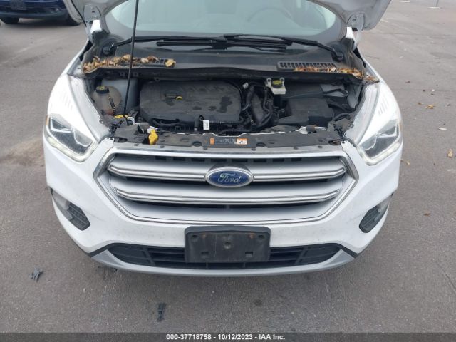 Photo 9 VIN: 1FMCU0GD2HUA58864 - FORD ESCAPE 