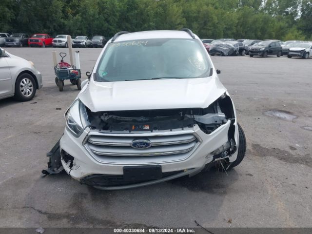 Photo 5 VIN: 1FMCU0GD2HUA61263 - FORD ESCAPE 