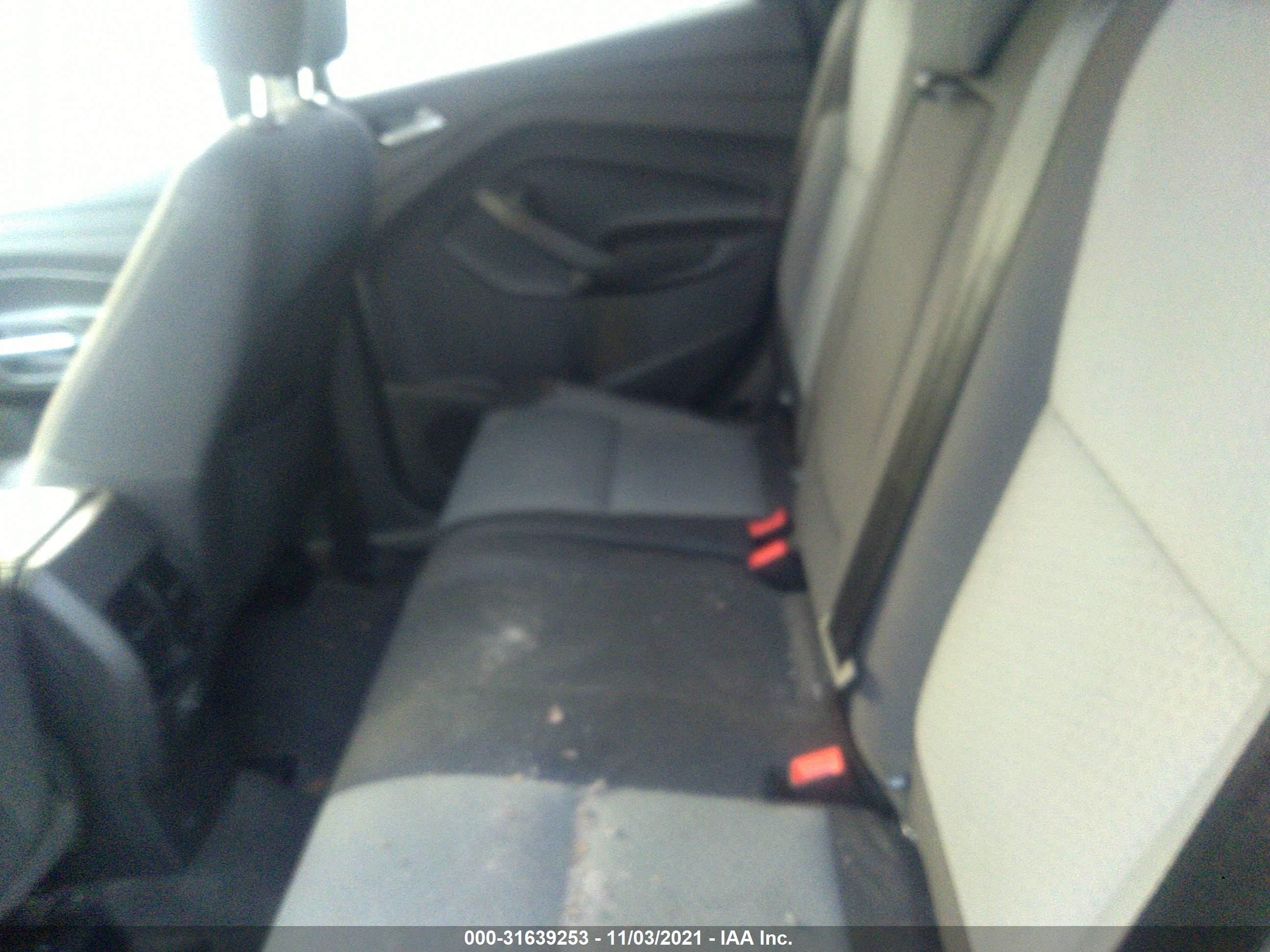 Photo 7 VIN: 1FMCU0GD2HUA88463 - FORD ESCAPE 