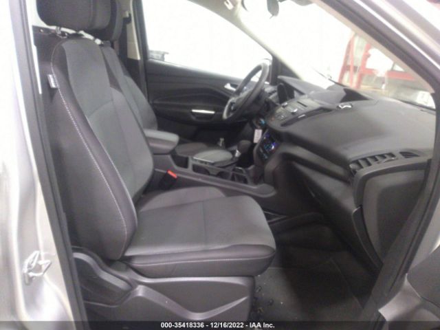 Photo 4 VIN: 1FMCU0GD2HUB07139 - FORD ESCAPE 