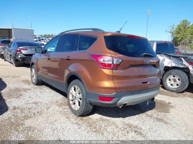 Photo 2 VIN: 1FMCU0GD2HUB14110 - FORD ESCAPE 