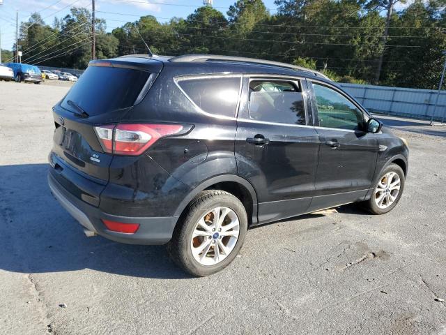 Photo 2 VIN: 1FMCU0GD2HUB66059 - FORD ESCAPE SE 