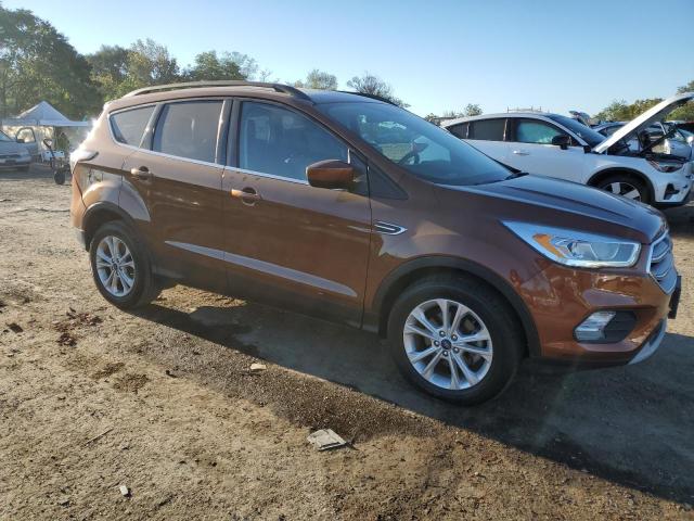 Photo 3 VIN: 1FMCU0GD2HUC17589 - FORD ESCAPE SE 