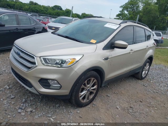 Photo 1 VIN: 1FMCU0GD2HUC47384 - FORD ESCAPE 