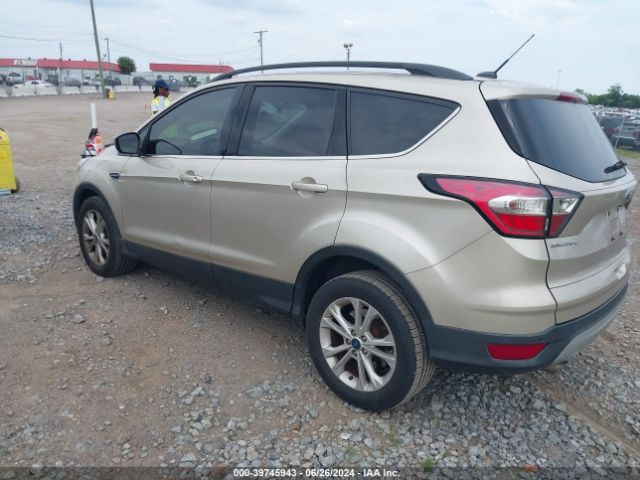 Photo 2 VIN: 1FMCU0GD2HUC47384 - FORD ESCAPE 