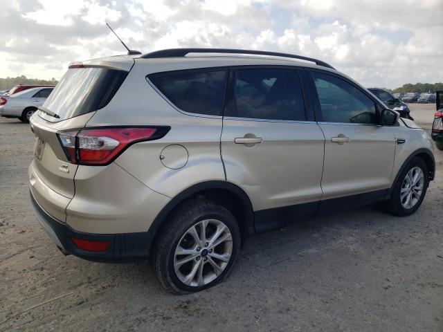 Photo 2 VIN: 1FMCU0GD2HUC60443 - FORD ESCAPE SE 