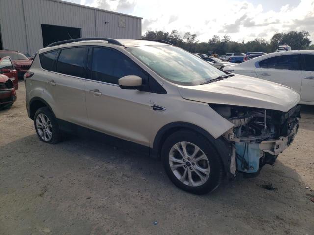 Photo 3 VIN: 1FMCU0GD2HUC60443 - FORD ESCAPE SE 