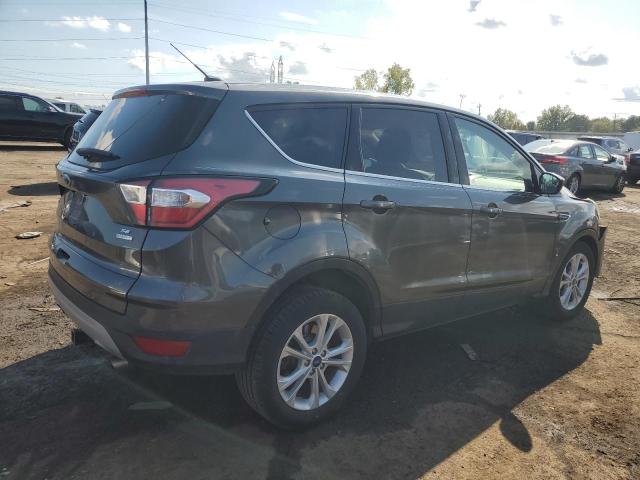 Photo 2 VIN: 1FMCU0GD2HUC64833 - FORD ESCAPE SE 