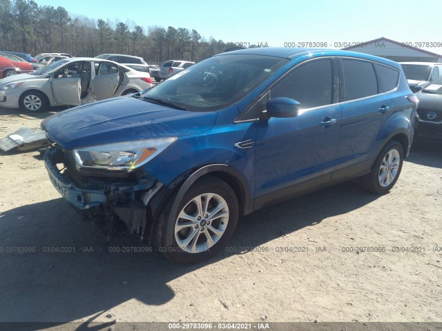 Photo 1 VIN: 1FMCU0GD2HUC73483 - FORD ESCAPE 